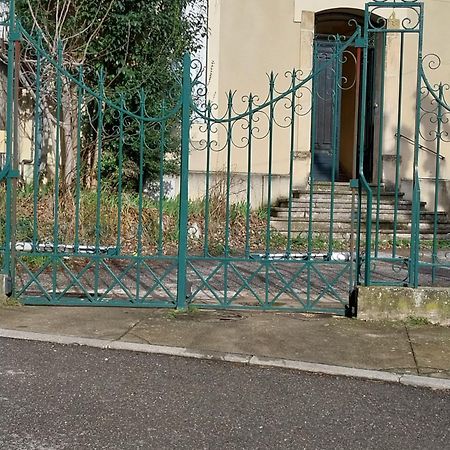 Maison Quai De La Fontaine Plus Parking Nimes Exterior foto